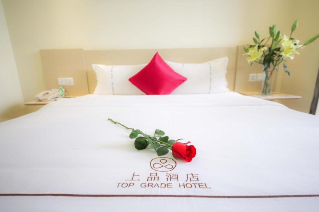 Shang Pin Hotel Shenzhen Futian Exhibition Branch Exteriör bild
